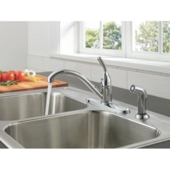 Faucet Classic Single-Handle Kitchen Sink Faucet with Side Sprayer in Matching Finish, Chrome 400-DST